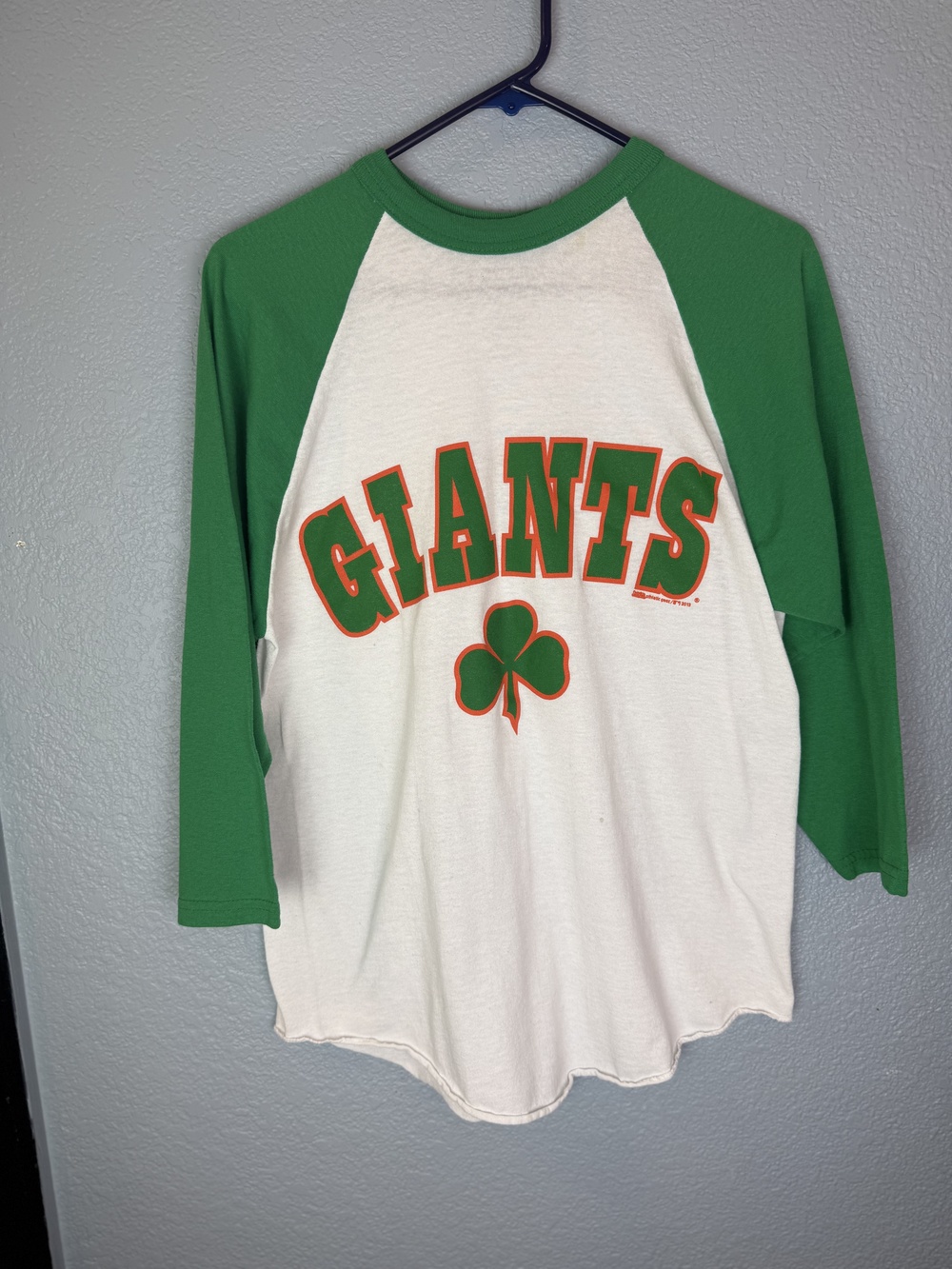 San Francisco Giants Shirt Mens Medium Raglan Shamrock MLB Baseball Stitches